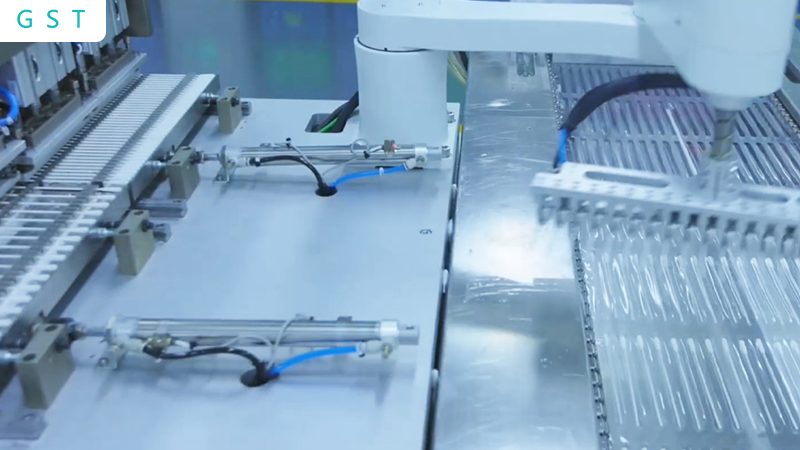 码垛机器人价格差异背后的考量因素